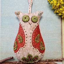 Load image into Gallery viewer, Corinne Lapierre - Felt Kits