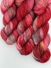 Load image into Gallery viewer, Arcane Fibre Works - Fingering