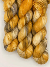 Load image into Gallery viewer, Arcane Fibre Works - Fingering