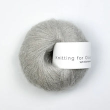 Load image into Gallery viewer, Knitting for Olive - silk Mohair