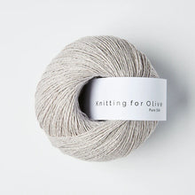 Load image into Gallery viewer, Knitting for Olive - merino