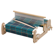 Load image into Gallery viewer, Schacht Cricket Loom