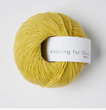 Load image into Gallery viewer, Knitting for Olive - merino