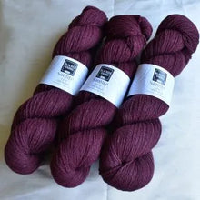 Load image into Gallery viewer, Blacker Yarns - Samite
