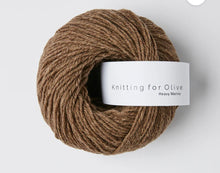 Load image into Gallery viewer, Knitting For Olive - Heavy Merino
