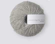 Load image into Gallery viewer, Knitting For Olive - Heavy Merino