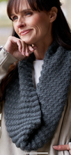 Load image into Gallery viewer, Fleece Bluefaced Leicester DK - Riverside Collection