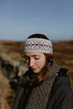 Load image into Gallery viewer, Shetland Wool Adventures Vol. 4