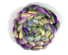Load image into Gallery viewer, Roving -Merino/Tussah

