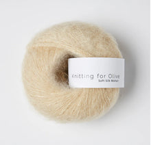 Load image into Gallery viewer, Knitting for Olive - silk Mohair
