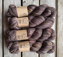 Load image into Gallery viewer, Koigu - DK/ Worsted
