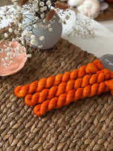 Load image into Gallery viewer, Laurel Knits - super Sock Mini Skein
